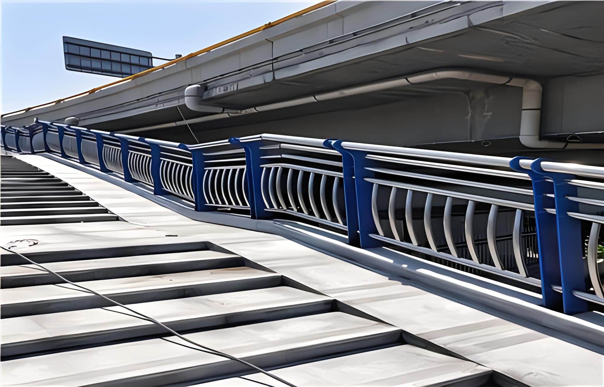 周口不锈钢桥梁护栏维护方案：确保安全，延长使用寿命